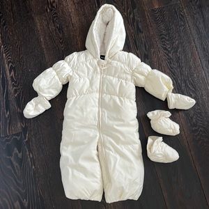 Gap snowsuit with detachable mittens and booties - ivory - size 18-24 month